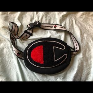 COPY - Champion shoulder bag / fanny pack